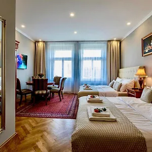 4* Hotel apartamentowy Slabur